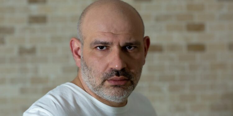 Ahmet (43): “Als er een minimumleeftijd komt voor fatbikes, kan mijn zoon niet meer naar school fietsen.”