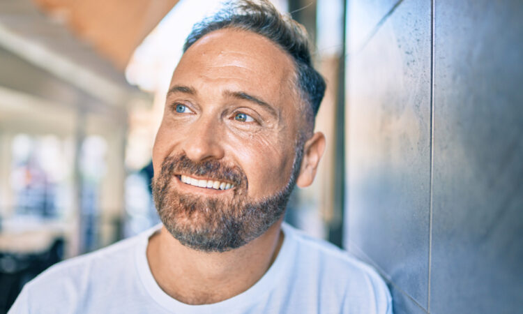 Dennis (38): “Ik ben blij dat mijn kind nooit is geboren, het zou mijn leven hebben geruïneerd”