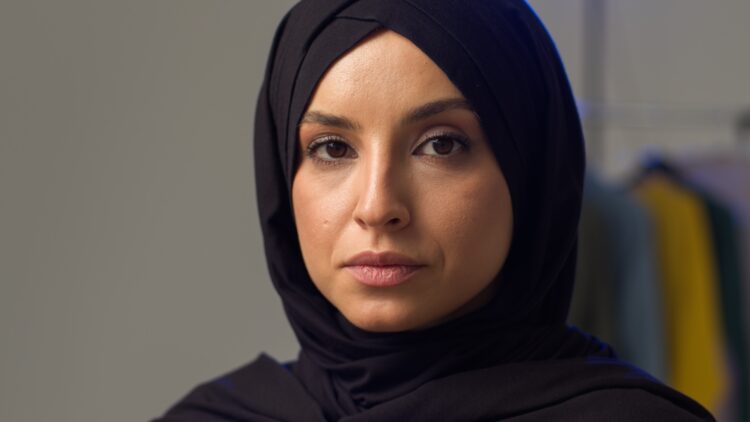 Miriam (46): “Iedereen zei dat Nederland kansen biedt, maar mijn ervaring is heel anders”