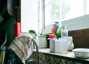 Om deze reden moet je je natte doek absoluut niet over de kraan hangen!