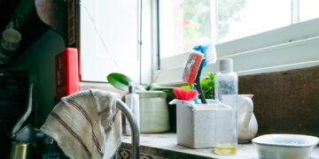 Om deze reden moet je je natte doek absoluut niet over de kraan hangen!