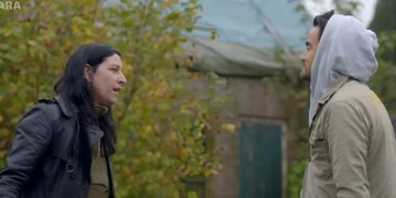 Raven van Dorst maakt zweverige Dinand Woesthoff helemaal af: ‘Je lijkt wel een zelfhulpboek’