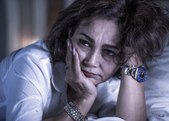 Anouk (34): mijn man heeft een geheime band met zijn ex en nu twijfel ik aan zijn liefde voor mij