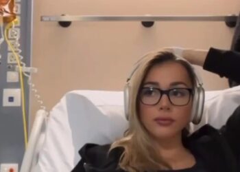 Emma Heesters deelt emotionele kerstboodschap vanuit het ziekenhuis