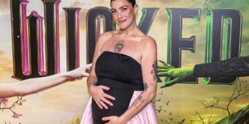 Actrice Esmée van Kampen bevallen van eerste kindje