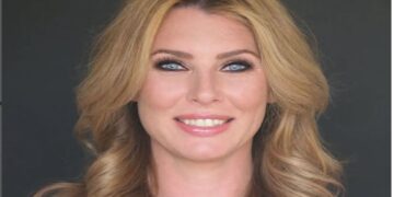 Greetje uit Urk in de wolken: “It’s a girl!”