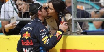 Max Verstappen deelt prachtig babynieuws: ”Mini Verstappen-Piquet onderweg”