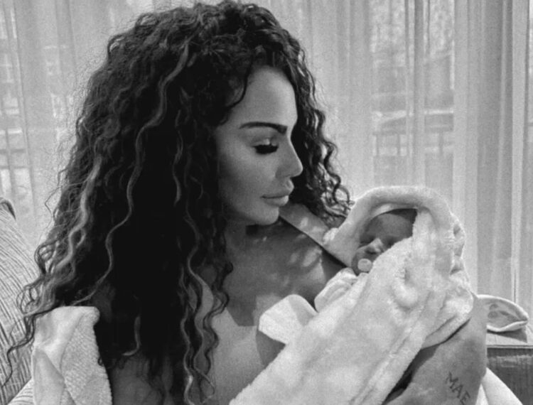 Hartverwarmend babynieuws voor Michella Kox: “Wat een trots gevoel”