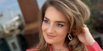 Sieneke Peeters in opspraak door gelekte beelden: “Imago zwaar onder vuur”