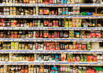 Supermarkten treffen drastische maatregelen: ze bereiden zich voor op rampen en oorlog