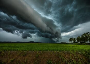 Zware ’tweelingstorm’ neemt in kracht toe: “Hier gaat het straks helemaal los”