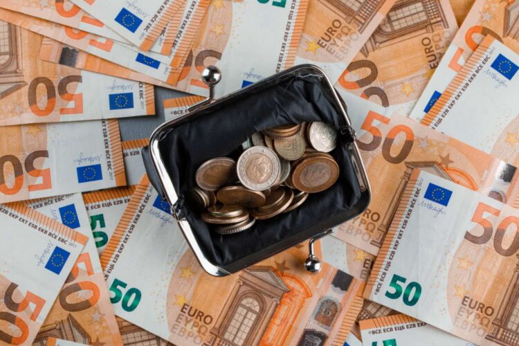 Bijstandsuitkering: dit zijn de nieuwe bedragen voor 2025