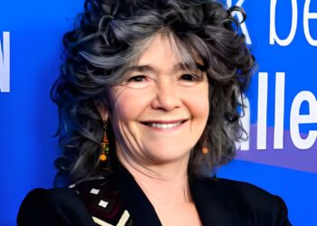 Dieuwertje blok, 67-jarige presentatrice, na zware strijd tegen kanker: “Ik voel me weer gezond en klaar voor een nieuw begin”