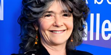 Dieuwertje blok, 67-jarige presentatrice, na zware strijd tegen kanker: “Ik voel me weer gezond en klaar voor een nieuw begin”