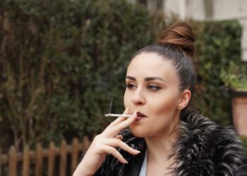 Jamilla: “Ik vind dat de voedselbank ook sigaretten moeten aanbieden”