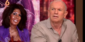 Roddelkoning Evert Santegoeds: “Rachel Hazes probeert me omver te rijden”