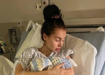 Diep verdriet, baby bekende First Dates-deelneemster overleden