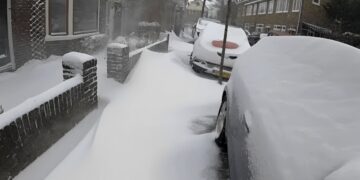 Aangepast weerbericht: Dit weekend wordt zware sneeuwval verwacht op deze locaties