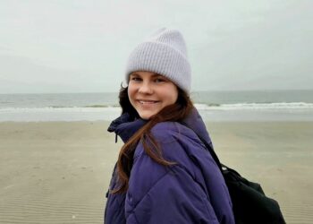 Nienke uit Winter Vol Liefde deelt niet uitgezonden momenten: ‘Je weet natuurlijk nooit hoe de makers je neerzetten’