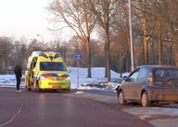 ‘Bekende volkszanger betrokken bij auto-ongeluk’