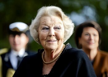 Levensbedreigende situatie het koningshuis: “Prinses Beatrix aan de dood ontsnapt!”