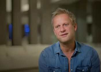 MAFS-Martijn gaan samenwonen met 27-jaar jongere vriendin en dat is een hele bekende