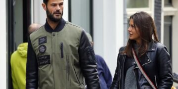 Binnenkijken bij Arie en Romy Boomsma: hun kleurrijke boerderijinterieur verbaast iedereen!