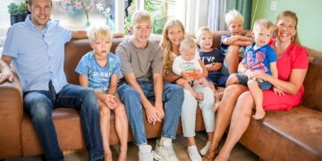 Maarten en Gerdine Blom van Een Huis Vol verwachten negende kind: ‘aankondiging heel bijzonder’