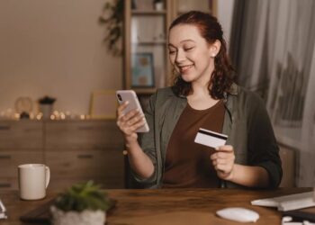 Bijstandsuitkering? Dit bedrag krijg jij volgende maand aan vakantiegeld