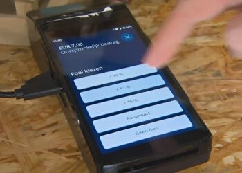 Nieuwe pinautomaten dwingen je om te kiezen hoeveel fooi je geeft