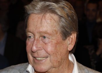 Emotionele Hans Kazàn deelt verschrikkelijke tegenslag