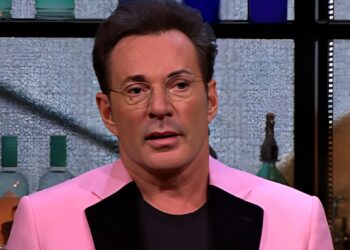 Gerard Joling onherkenbaar geworden: ‘Nieuw gezicht laat fans schrikken’