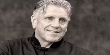 Topchef Jonnie Boer (60) onverwacht overleden op Bonaire