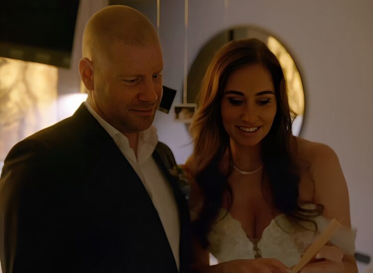 MAFS-kijkers compleet in shock na huwelijksnacht Olof en Femke: “Dit zag niemand aankomen!”