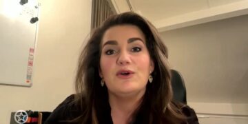 Sieneke verdrietig door aanslagen: ‘Hoeveel kan een mens verdragen?’