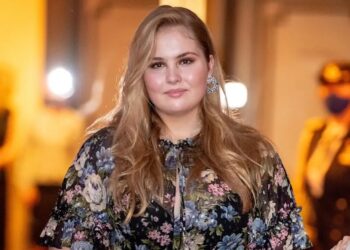 Prinses Amalia geeft verborgen signaal dat ze dol verliefd is: ´Wie is de gelukkige?´