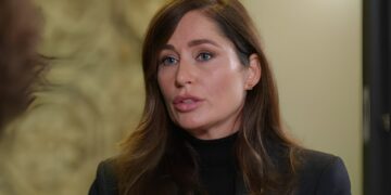 MAFS-Femke choqueert kijkers: Speelt er iets tussen haar en Lennart?