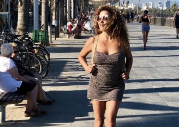 Katja Schuurman op ‘watchlist’ van luchtvaartmaatschappijen: wat is er aan de hand?