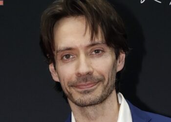 Noodkreet van Robbert de Nijs: ‘Dit escaleert en had mijn vader niet gewild’