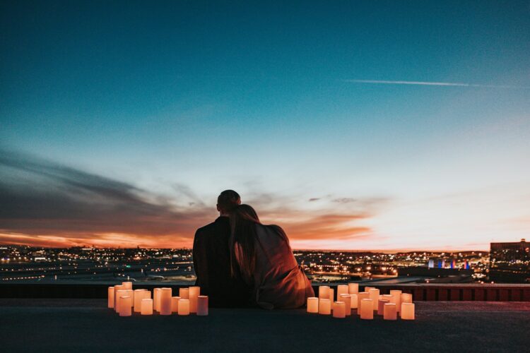 8 manieren waarop hooggevoelige mensen anders liefhebben