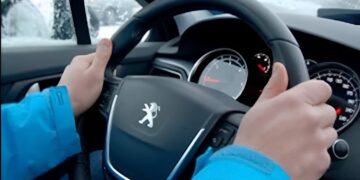 Nieuwe wetgeving: maximumleeftijd bestuurders mogelijk ingevoerd