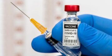 Noodklok luidt om nieuw coronavirus: ‘Slechts één stap verwijderd van wereldwijde uitbraak’