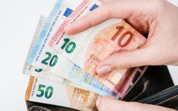 Jeroen: ‘Ik ben van mening dat er verplicht vrijwilligerswerk in ruil moet voor uitkeringstrekkers’
