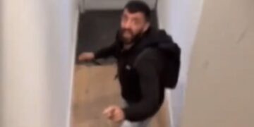 Inbreker uit nabijgelegen AZC op heterdaad betrapt – bewoner grijpt direct keihard in!