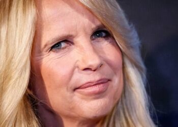 Linda de Mol maakt vreselijke blunder over Suzan en Freek: ‘Ongepast’ ‘Onprofessioneel en onbeschaafd’