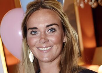 Monique Westenberg laat er geen gras over groeien en gaat aan de haal met een heel bekende