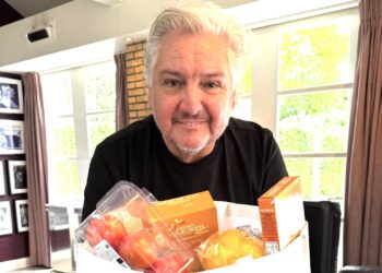 René Froger geëmotioneerd door enorme verrassing: dit had hij niet verwacht