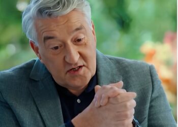 ‘Enorm financieel drama voor Robèrt van Beckhoven van Heel Holland Bakt: helemaal aan de grond’