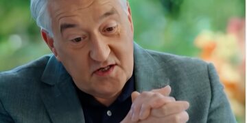 ‘Enorm financieel drama voor Robèrt van Beckhoven van Heel Holland Bakt: helemaal aan de grond’