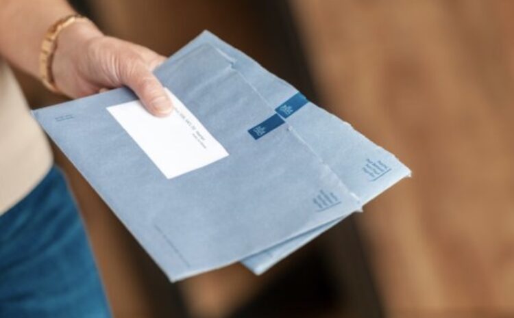 Belastingdienst waarschuwt: er gaan neppe blauwe brieven rond (en zo herken je ze)